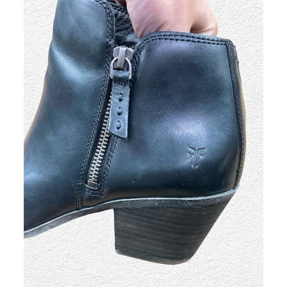Frye Judith double Zip Bootie-Black - Picture 10 of 13